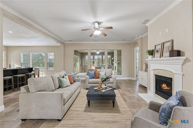 2194 Ranch Loop Drive, New Braunfels, TX 78132