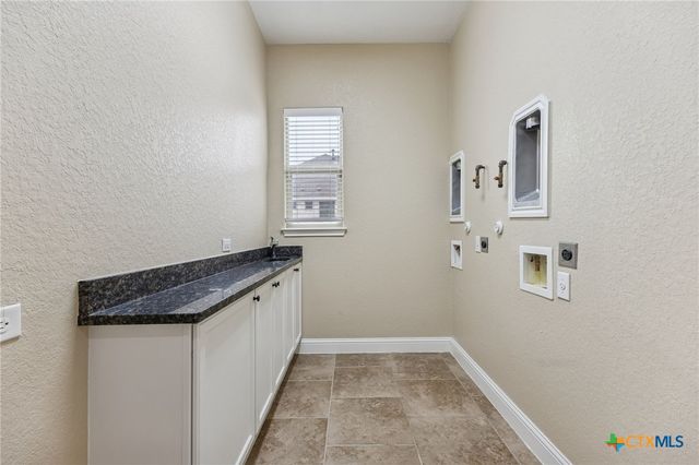 2194 Ranch Loop Drive, New Braunfels, TX 78132