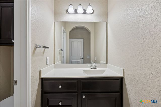 2194 Ranch Loop Drive, New Braunfels, TX 78132