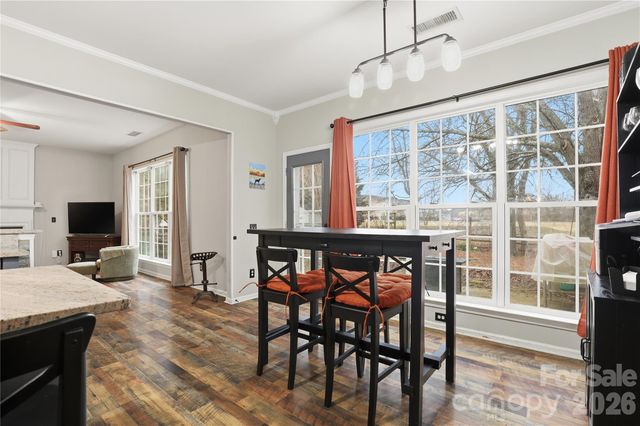 4018 Manor House Drive, Charlotte, NC 28270