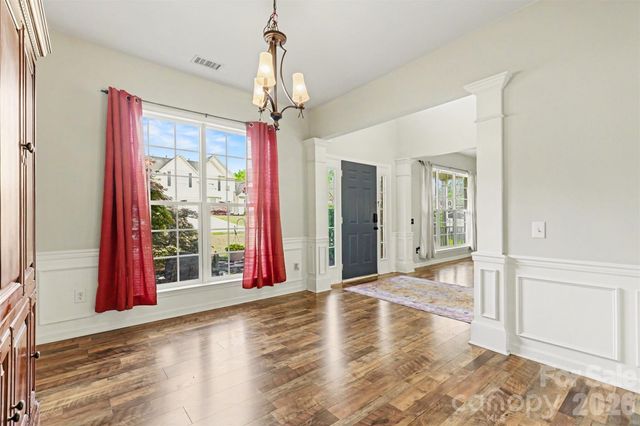 4018 Manor House Drive, Charlotte, NC 28270