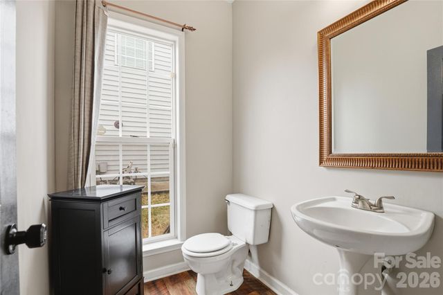 4018 Manor House Drive, Charlotte, NC 28270