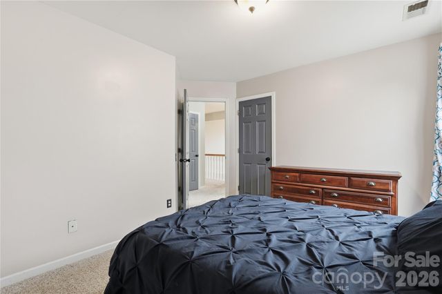 4018 Manor House Drive, Charlotte, NC 28270