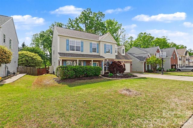 4018 Manor House Drive, Charlotte, NC 28270