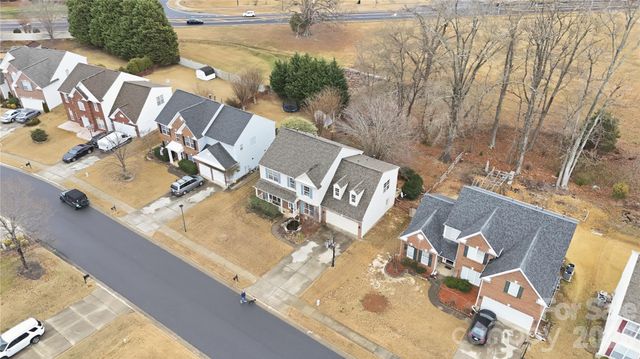 4018 Manor House Drive, Charlotte, NC 28270