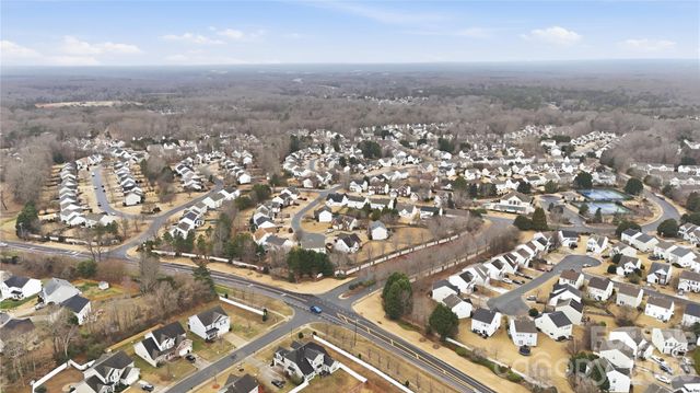 4018 Manor House Drive, Charlotte, NC 28270