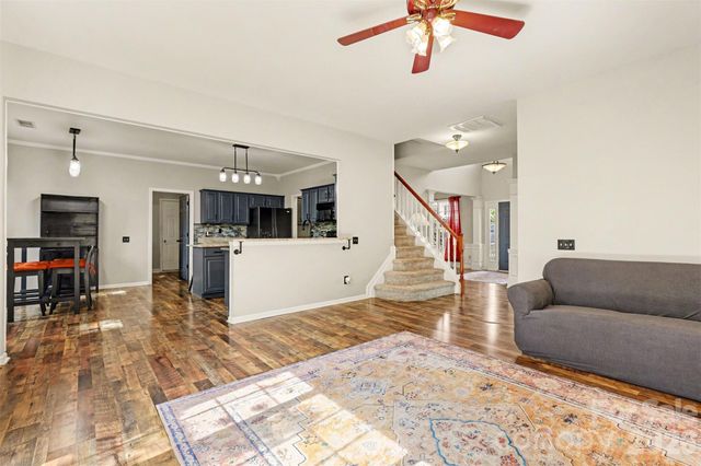 4018 Manor House Drive, Charlotte, NC 28270