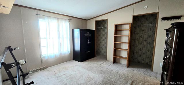 325 Mueller Road, Cochecton, NY 12726