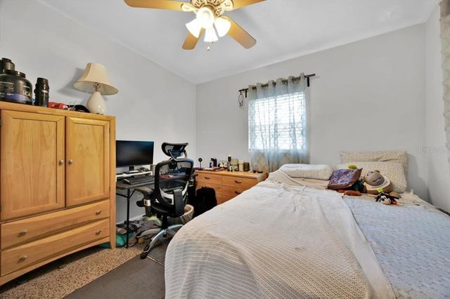 201 W PIERCE AVENUE, Orlando, FL 32809