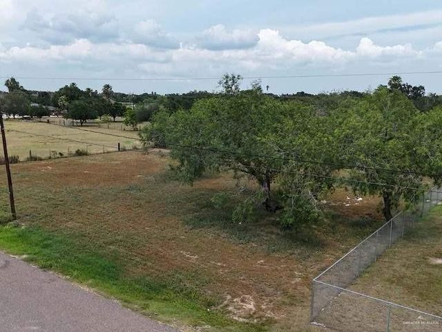 7314 N 1st Street, Edinburg, TX 78542