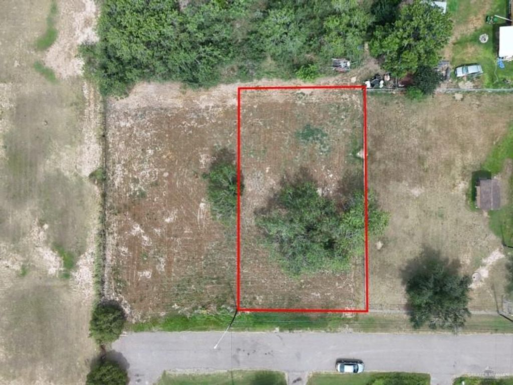 7314 N 1st Street, Edinburg, TX 78542