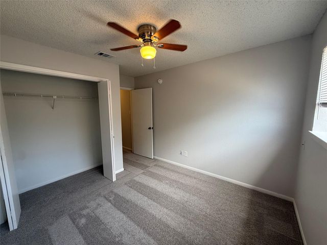 8909 Schick RD A, Austin, TX 78729