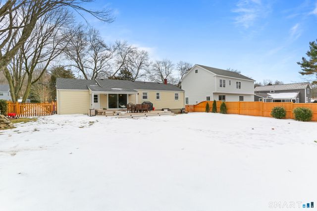 1353 Mill Plain Road, Fairfield, CT 06824