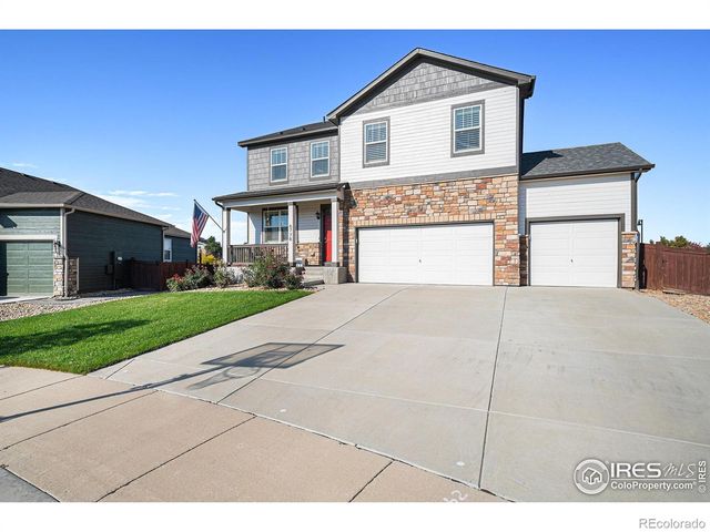 6778 Coach Light Court, Timnath, CO 80547