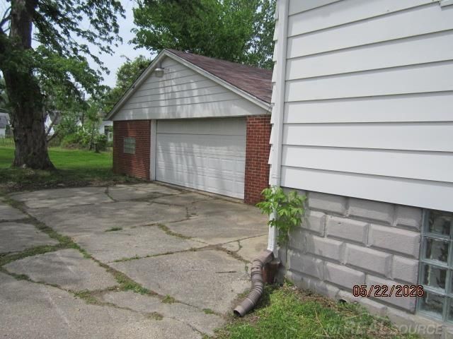 22767 Hayes Street, Eastpointe, MI 48021