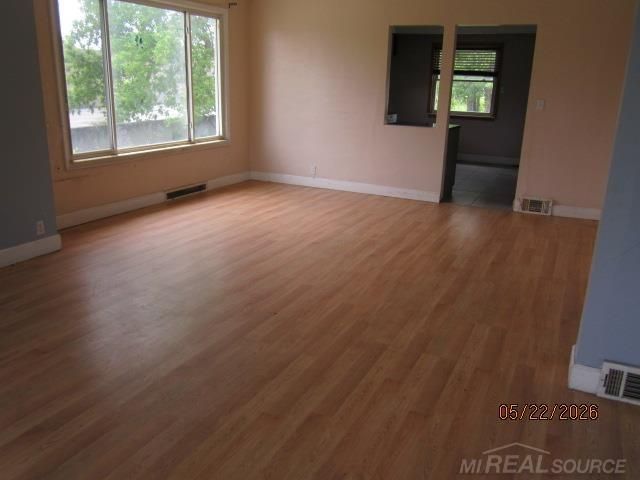 22767 Hayes Street, Eastpointe, MI 48021