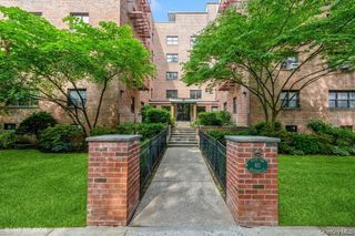 60 white oak st street 5D, New Rochelle, NY 10801