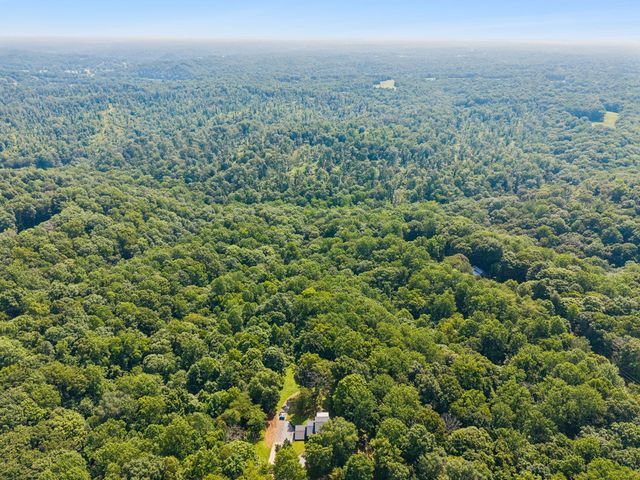 824 Borum Rd, Ashland City, TN 37015