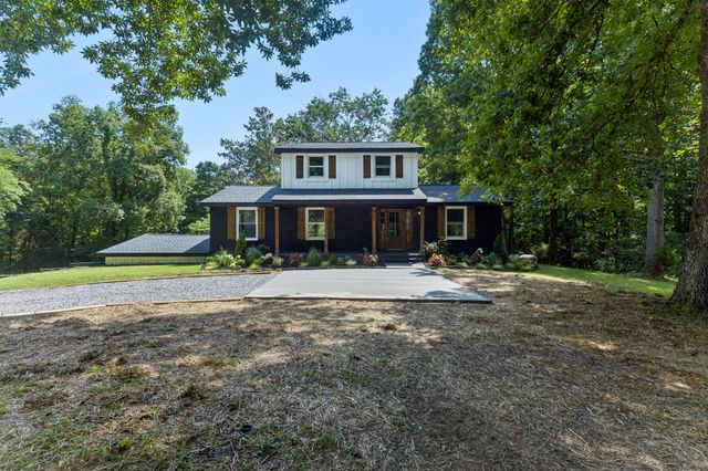 824 Borum Rd, Ashland City, TN 37015