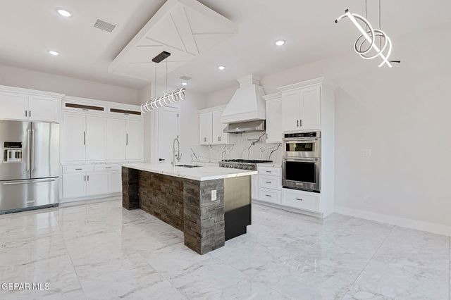 6604 Rio Haciendas, El Paso, TX 79932