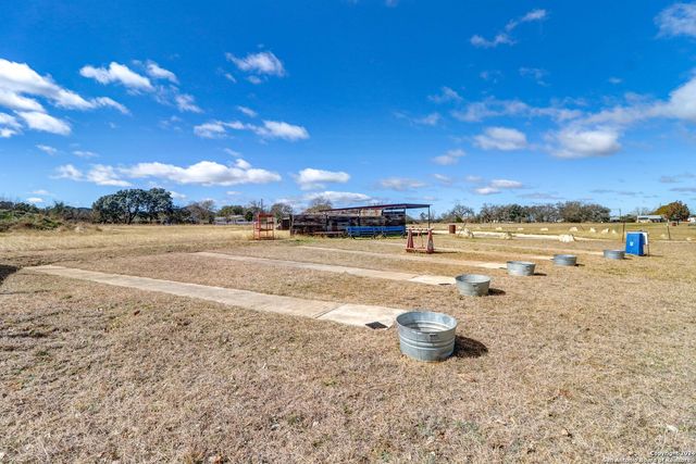 TBD Fm 1077, Bandera, TX 78003