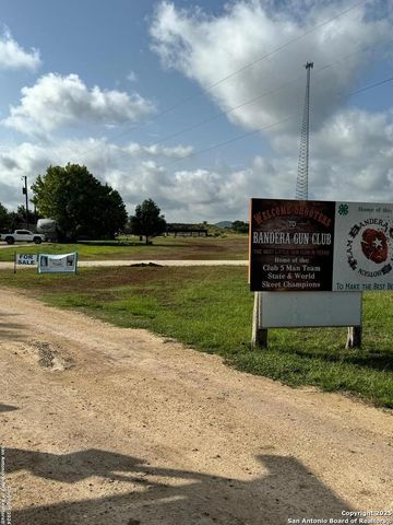 TBD Fm 1077, Bandera, TX 78003