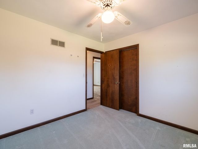 13426 BAYBERRY Court, Chillicothe, IL 61523
