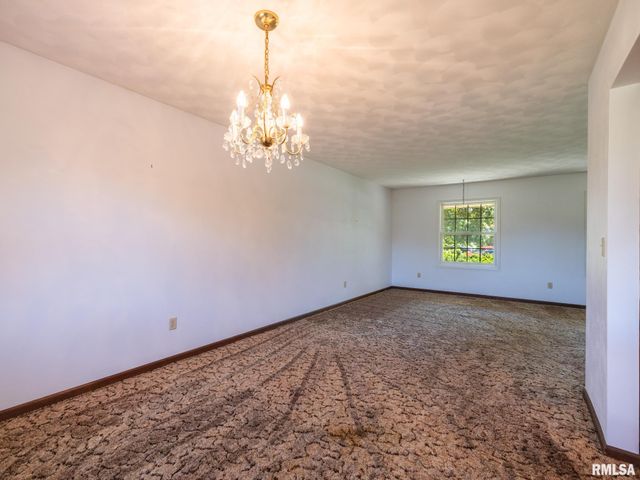 13426 BAYBERRY Court, Chillicothe, IL 61523