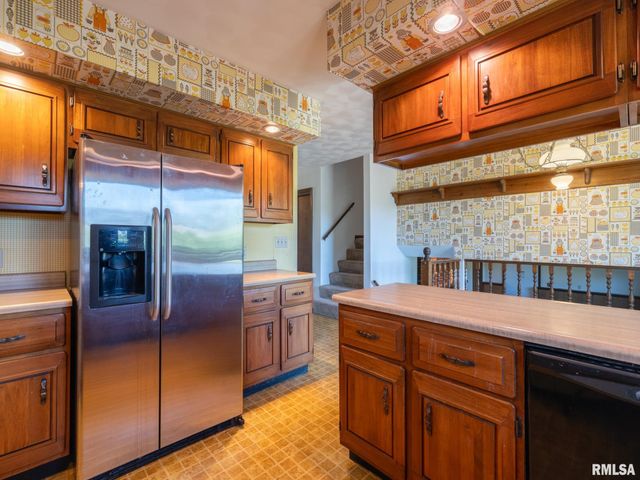 13426 BAYBERRY Court, Chillicothe, IL 61523