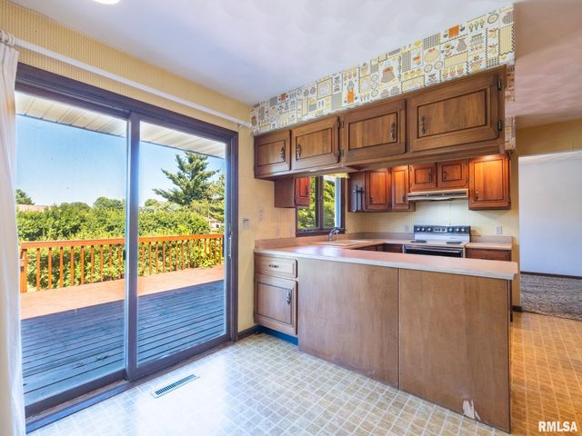 13426 BAYBERRY Court, Chillicothe, IL 61523