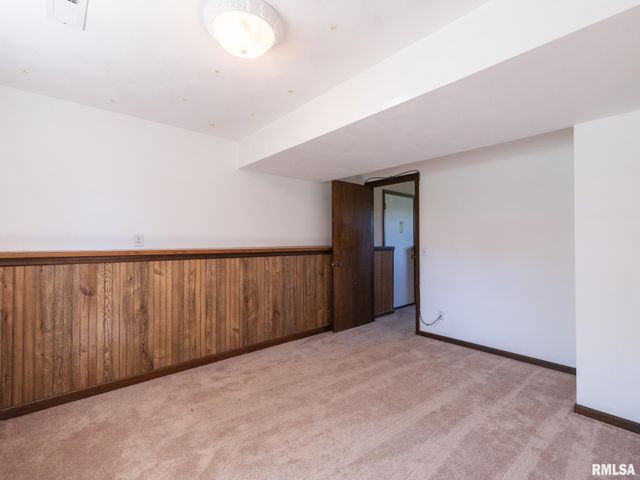 13426 BAYBERRY Court, Chillicothe, IL 61523
