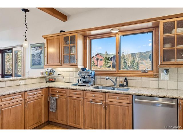 79 Landon Ln, Dillon, CO 80435