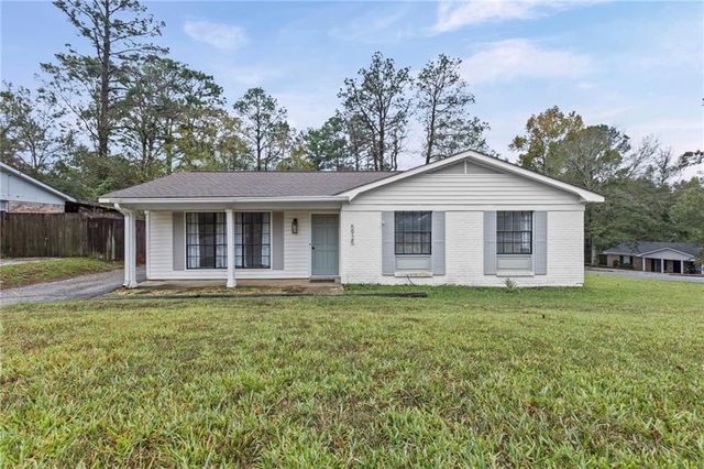 5925 Couton Drive, Mobile, AL 36693