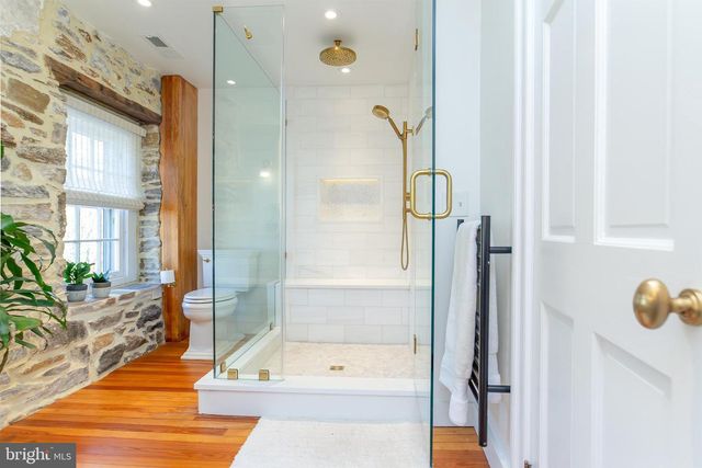 10108 FALLS RD, Lutherville Timonium, MD 21093