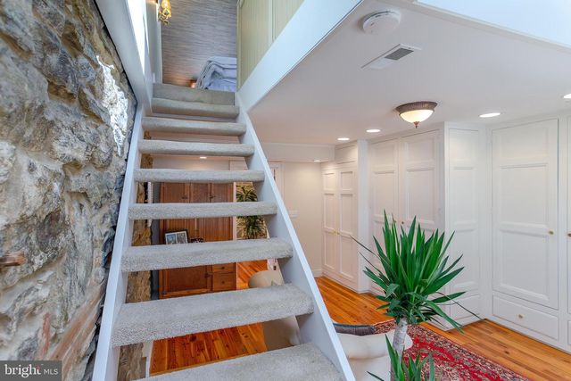 10108 FALLS RD, Lutherville Timonium, MD 21093