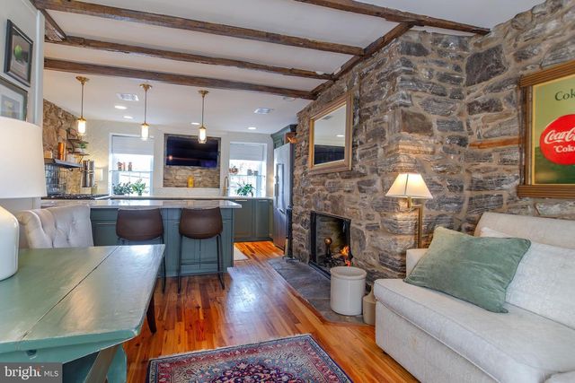 10108 FALLS RD, Lutherville Timonium, MD 21093