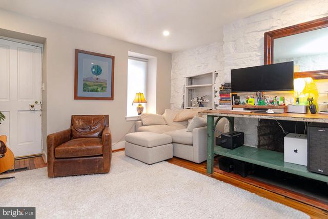 10108 FALLS RD, Lutherville Timonium, MD 21093