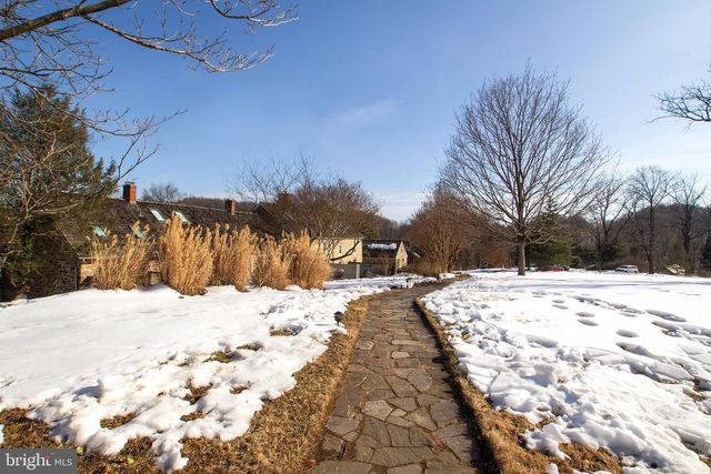 10108 FALLS RD, Lutherville Timonium, MD 21093