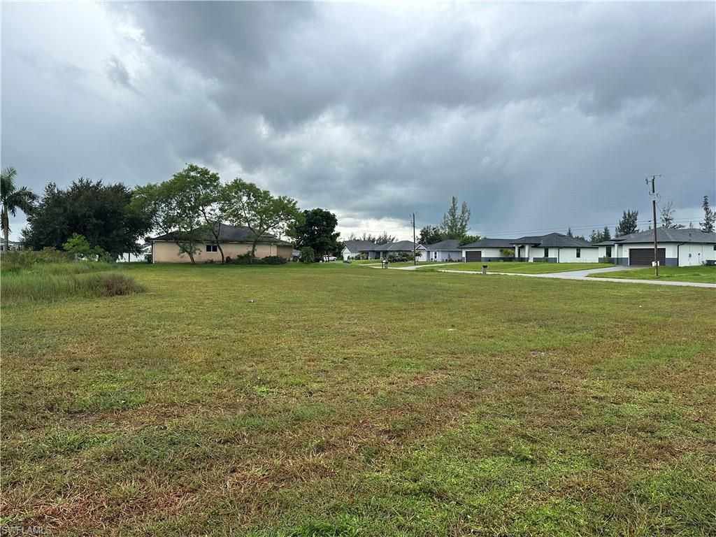 4039 NE 10th AVE, CAPE CORAL, FL 33909 — photo 3