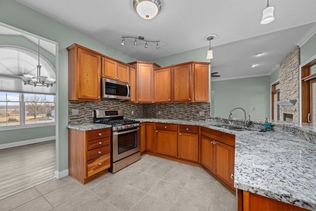 1320 Sunrise Lane, Port Byron, IL 61275