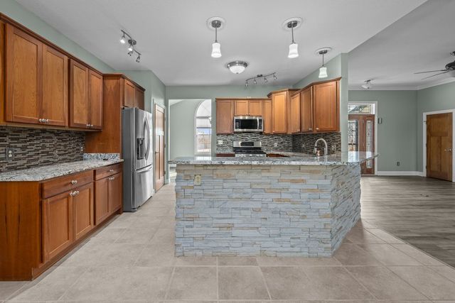 1320 Sunrise Lane, Port Byron, IL 61275