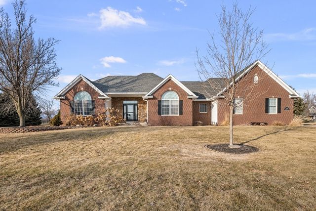 1320 Sunrise Lane, Port Byron, IL 61275