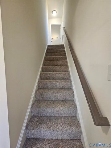 103 Central Crossing Ter, Aylett, VA 23009