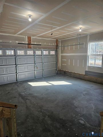 103 Central Crossing Ter, Aylett, VA 23009