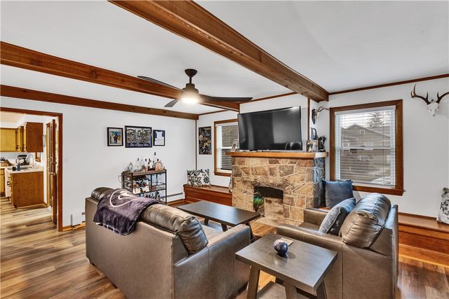 156 Manor Rd, Delmont, PA 15626