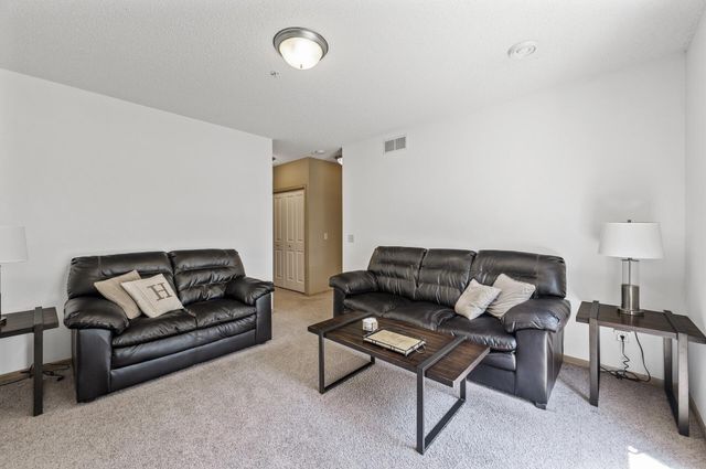 7147 153rd Terrace, Savage, MN 55378