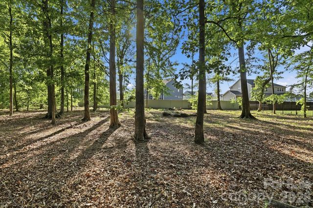 7650 Cotton Street, Harrisburg, NC 28075