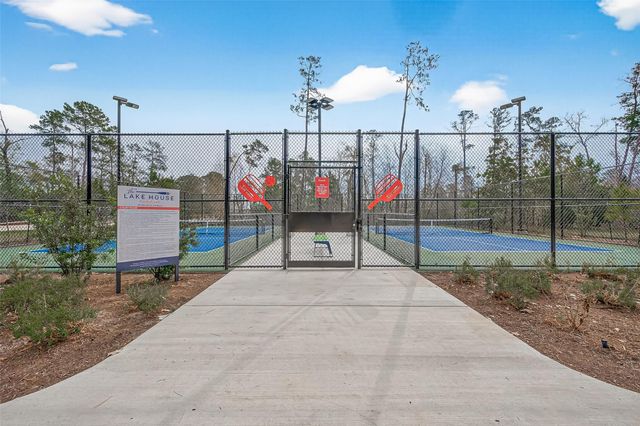 218 Skybranch Court, Conroe, TX 77304