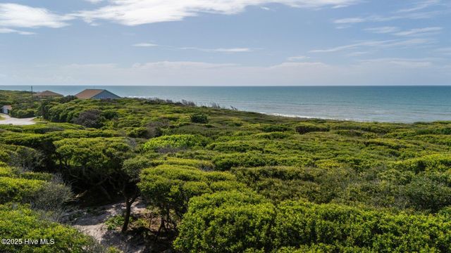 101 Roosevelt Reserve Park Place, Atlantic Beach, NC 28512