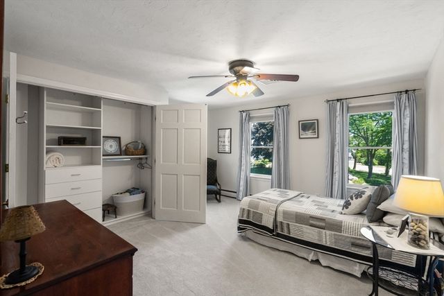 8 Ringbolt Road, Hingham, MA 02043
